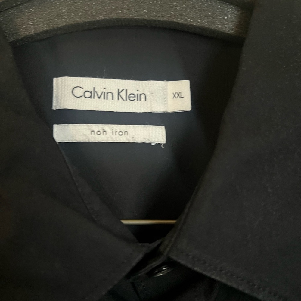 Calvin Klein Black Dress Shirt with Long Sleeves and Standard Collar - Picture 2 of 2
